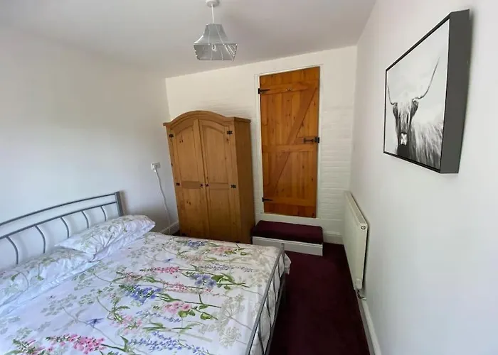 Idyllic Cottage, With Sea Views, Sleeps 6 Vakantiehuis Whitby